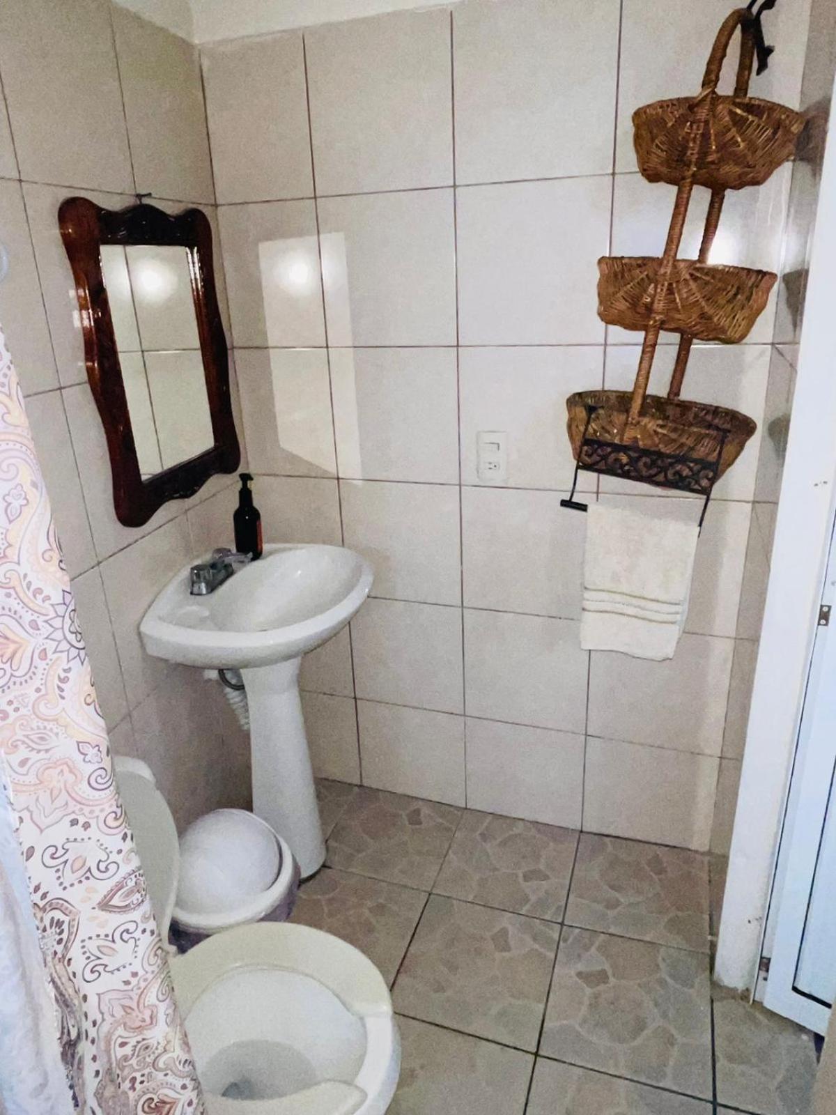 Casa Sixta A 7Min Del Aeropuerto Internacional Pmx Y 2 Cuadras Terminal Autob Ado Hotel Puerto Escondido  Luaran gambar